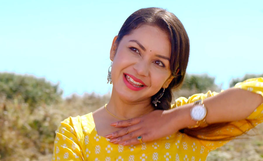 सामाजिक सञ्जालबाट ब्रेक लिदै अभिनेत्री बेनिशा हमाल 1 Benisha Hamal 1