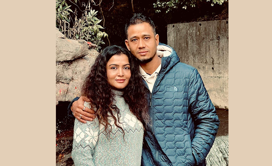 Rekha Thapa married in court
