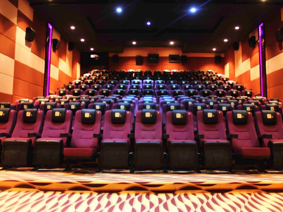 भोलिबाट खुल्ने भए हल, तर १० बजे भित्र बन्द गर्नुपर्ने 1 film hall