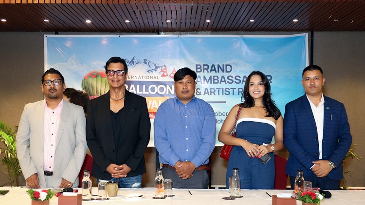 अन्तर्राष्ट्रिय बलुन फेस्टिभलको सद्भाव दुतमा राजेश र प्रियंका 1 Hot Air ballon festival 1