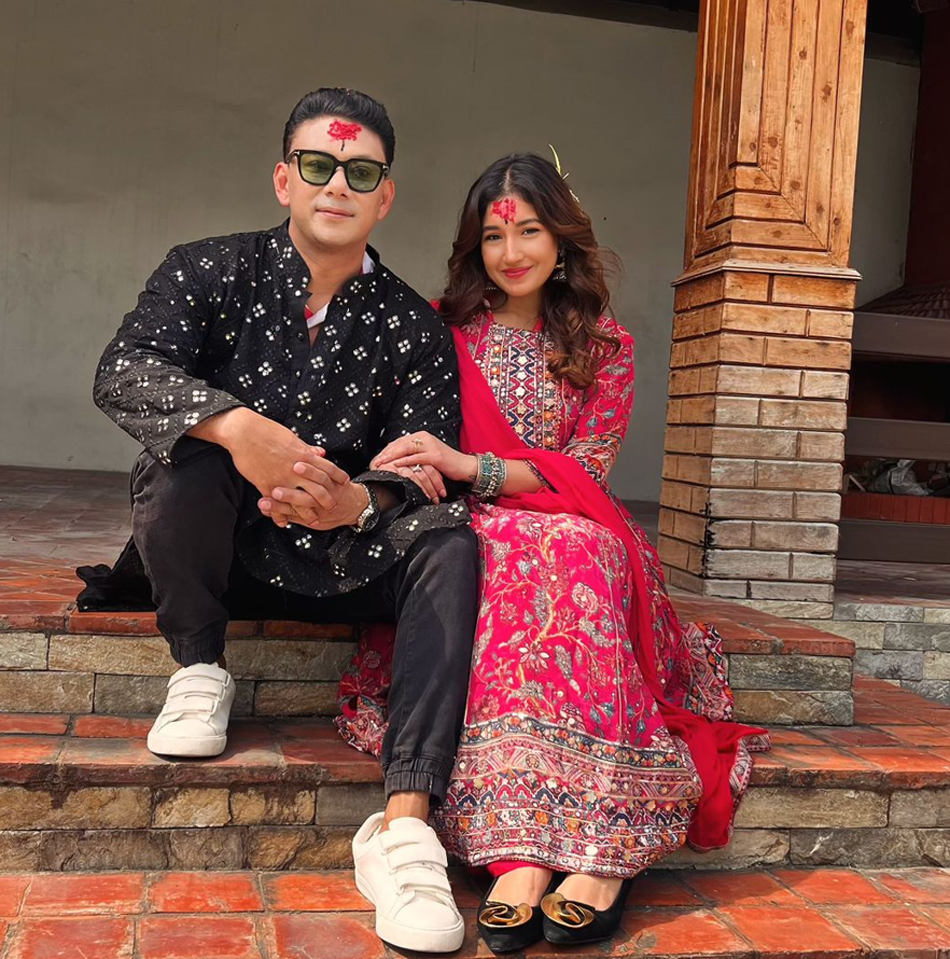 यस्तो देखियो कलाकारहरुको दशैंको टिका 39 anchal