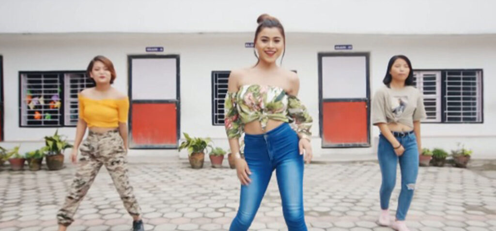 प्रदिप र मेलिनाको 'ओ सानी' सार्वजनिक (भिडियो) 4 o sani