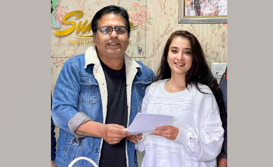 ‘परालको आगो’मा सुहाना थापा अनुबन्धित 1 suhanathapa paralkoaago